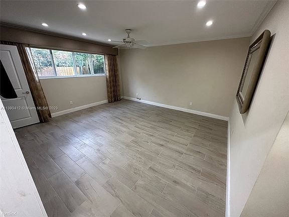 5th image of 7501 Center Bay Dr #7501