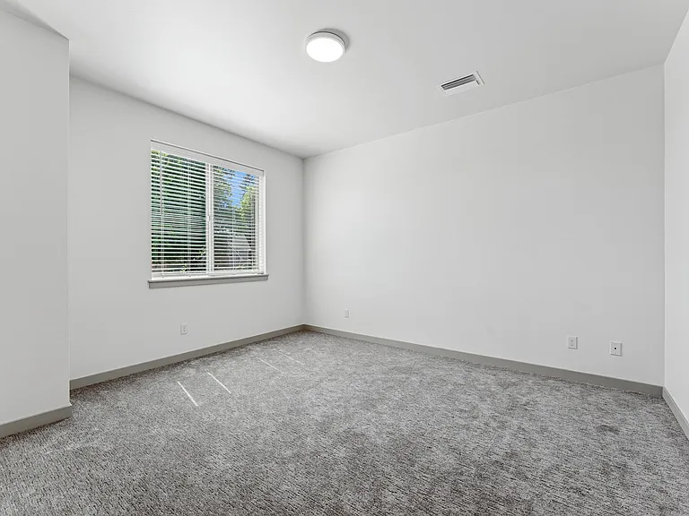 Titan Hill Townhomes — Photo 18