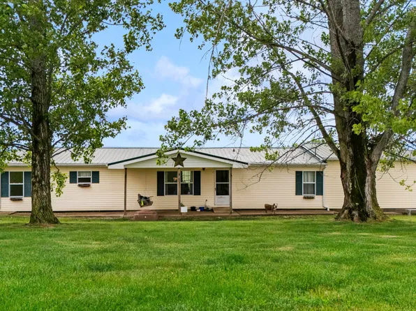 7113 Dixon Pike, Maysville, KY 41056