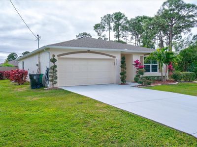2562 SE Tiffany Avenue, Port Saint Lucie, FL, 34952