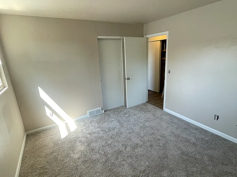 9309 Florence Dr — Photo 8