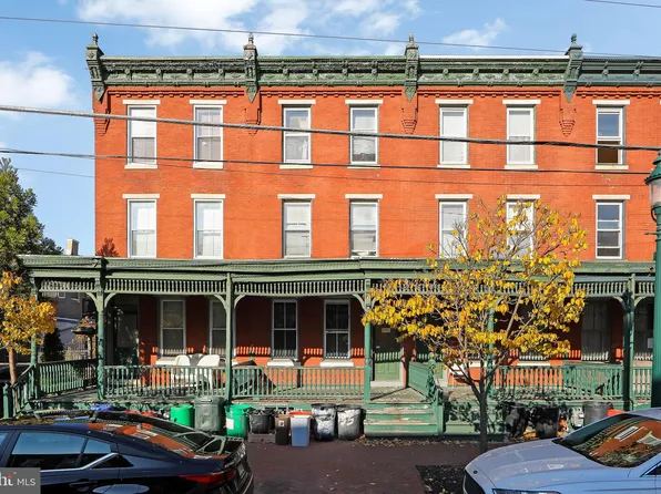 653 A Berkley St, Camden, NJ 08103