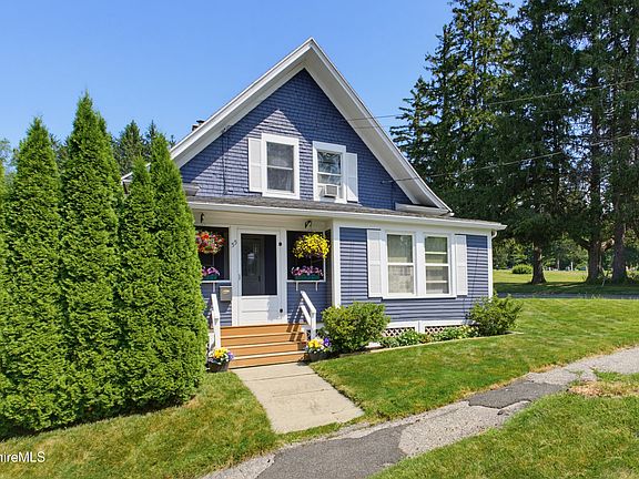 5th image of 55 Fuller St