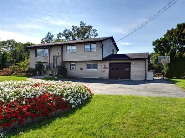 105 Jacksonville Rd, Pequannock Twp., NJ 07035