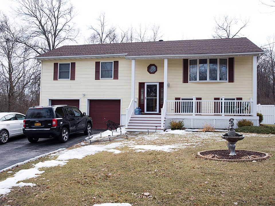 1st image of 109 Fletcher Dr N