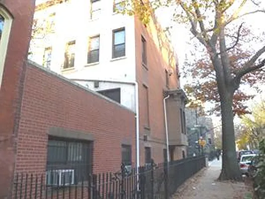 Sold by Douglas Elliman | media 4