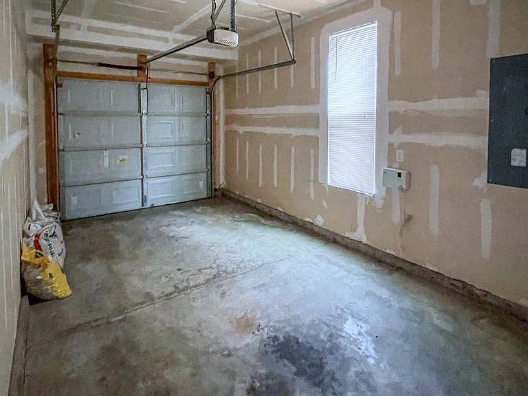 428 Christiane Way — Photo 15