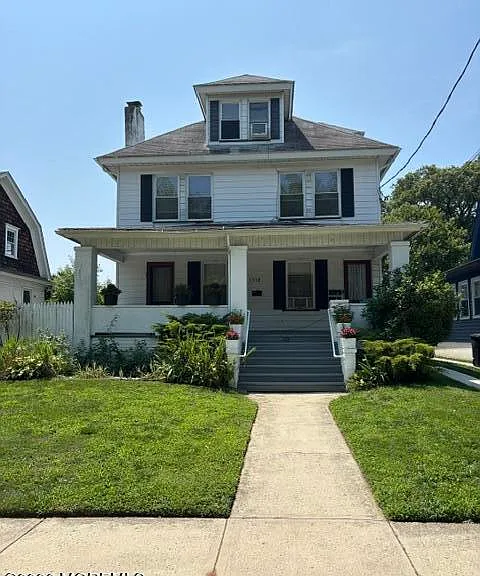 1112 Sunset Ave — Photo 1
