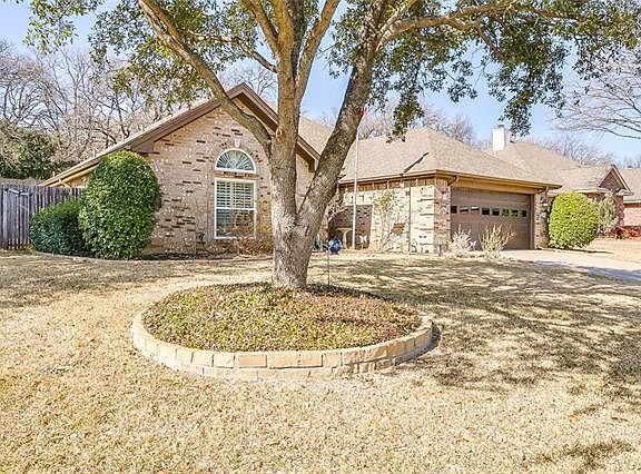 3rd image of 7101 Timberlane Dr