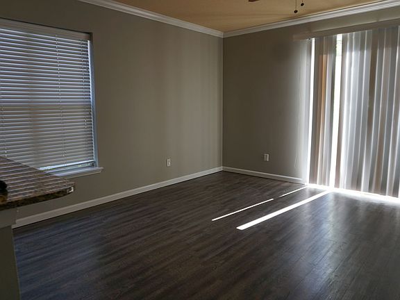 3rd image of 3664 Hartsfield Forest Cir