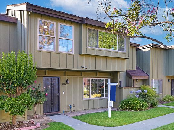 3rd image of 2354 Bear Valley Ln