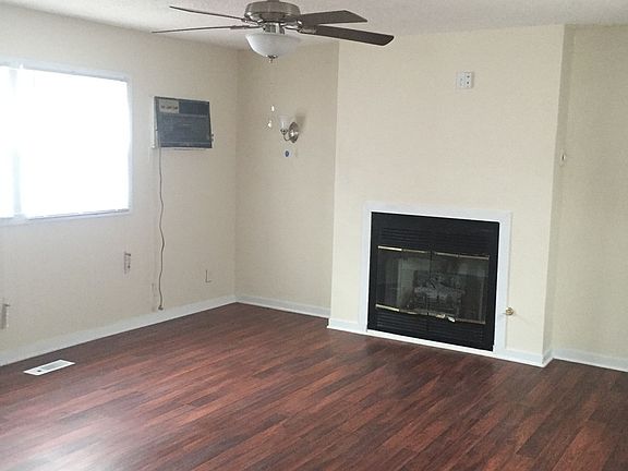 2nd image of 3507 N Payton Ave