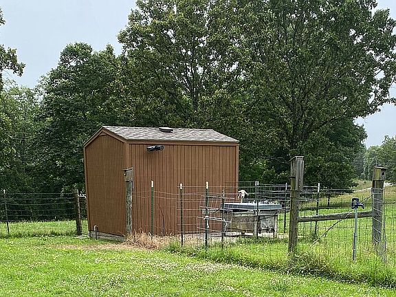 5th image of 14 McCracken Ridge Rd