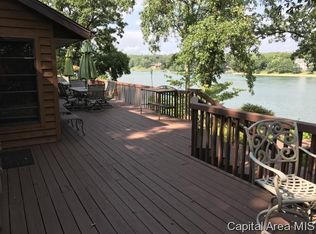 384 Charter Oak Pl, Dahinda, IL 61428