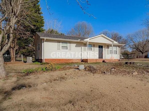 3 Windmill Dr
