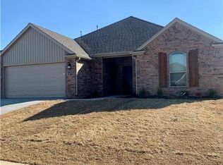 4479 W Topeka Ave, Fayetteville, AR 72704