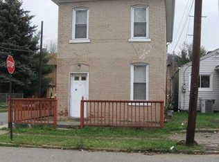 2426 9th Ave, Beaver Falls, PA 15010