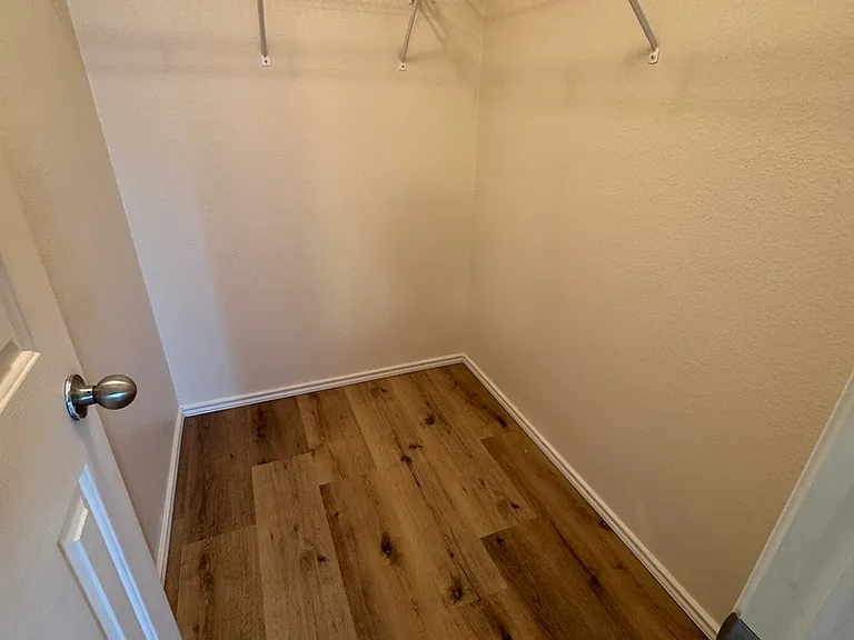 13287 Fowler Dr — Photo 52