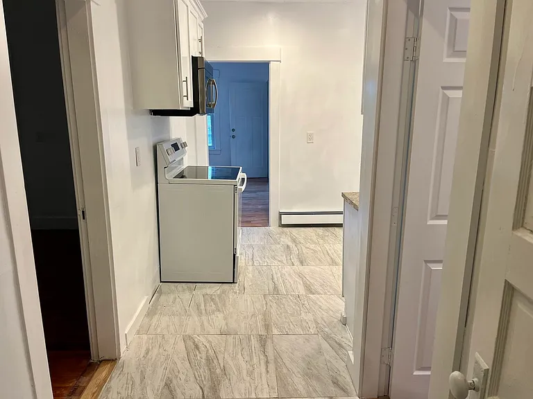 120 Grant St #3 — Photo 6