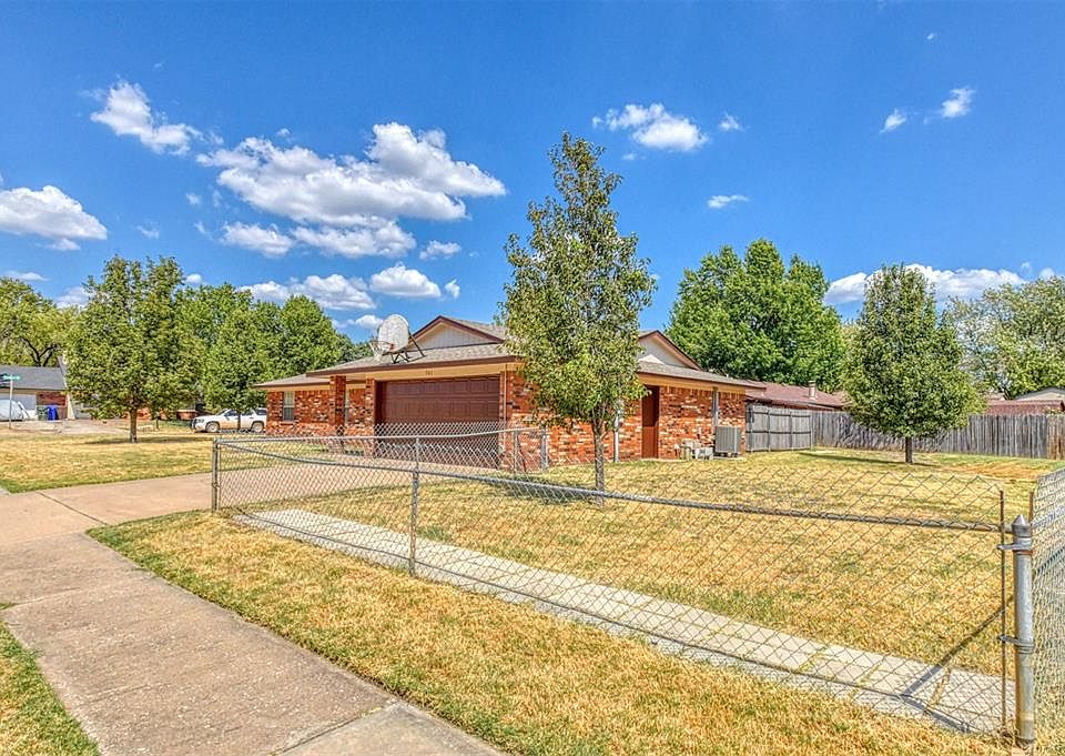 1st image of 701 Grill Ave