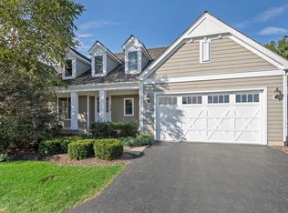 1336 Redtail Ln, Woodstock, IL 60098