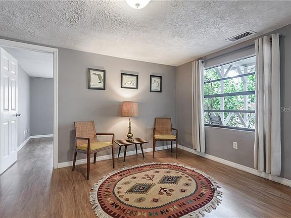 4th image of 1760 27th Ave N