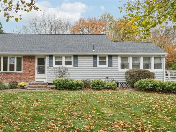 362 Linwood St, Brockton, MA 02301