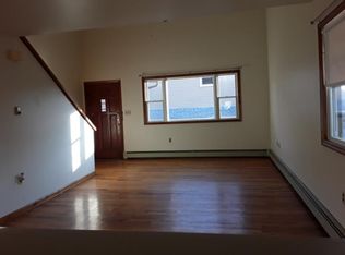 710 W Camplain Rd, Manville, NJ 08835