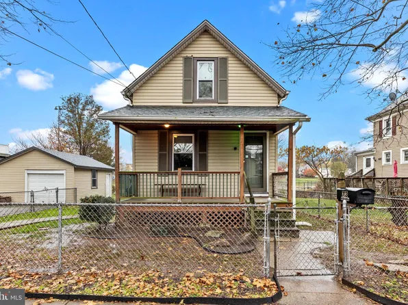 73 Central Ave, Morrisville, PA 19067