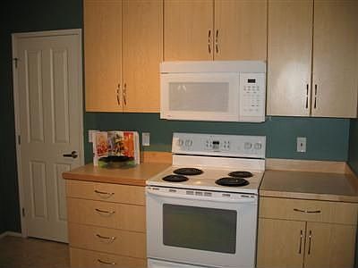 5th image of 743 241st Ln SE