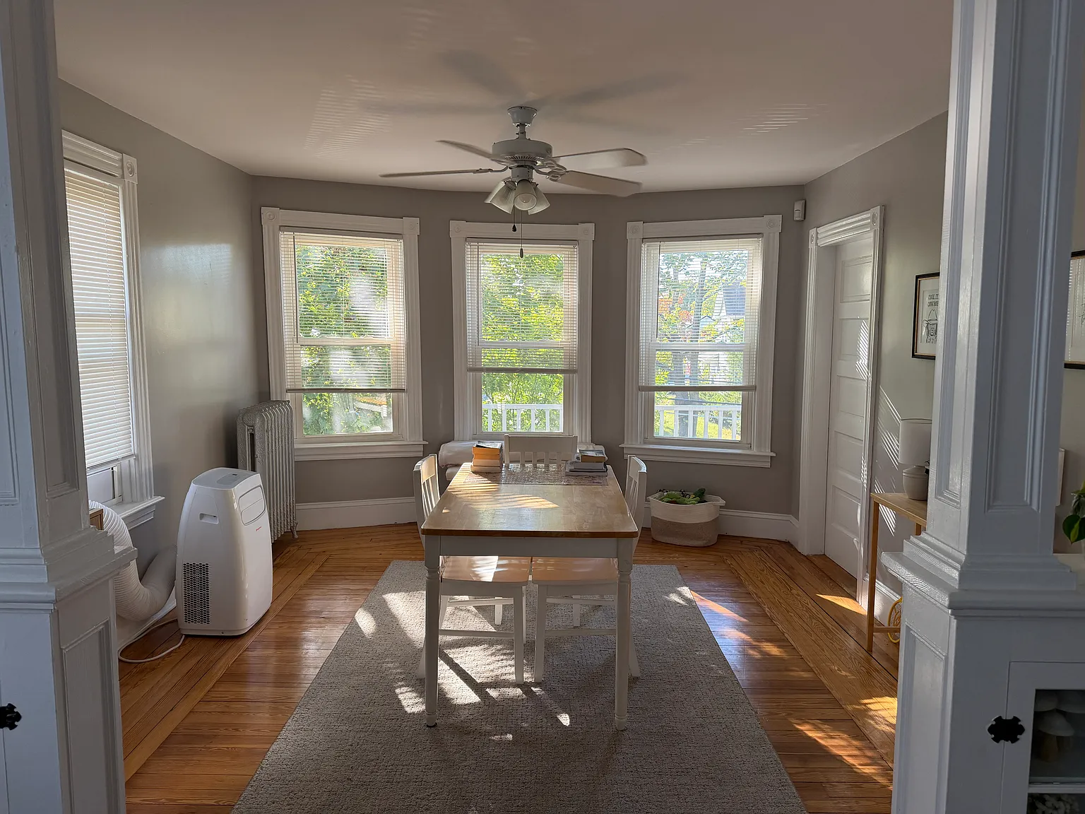2 bed, 1100 sqft, $1,850 — Photo 4
