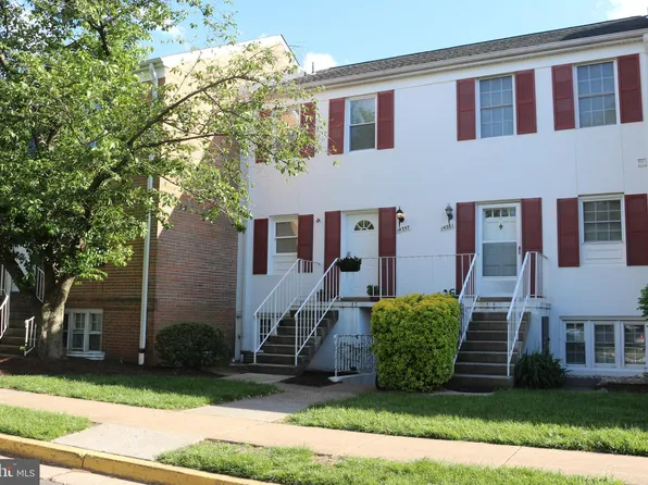 14357 Saint Germain Dr, Centreville, VA 20121