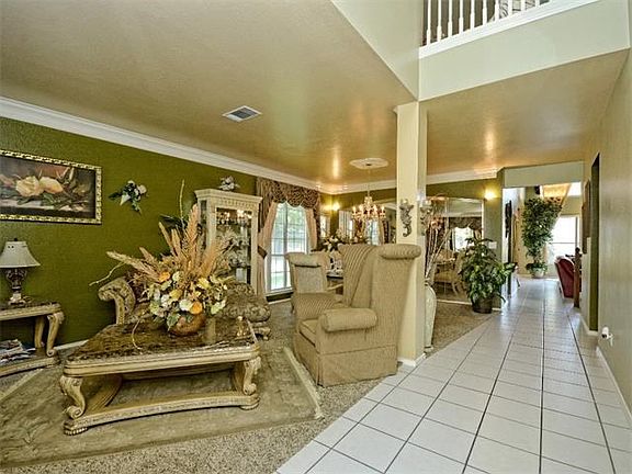 5th image of 13111 Kirkglen Dr