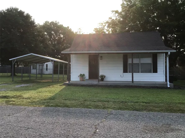 607 S Wood St, Pryor, OK 74361