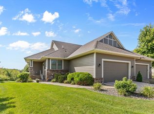 5501 Fernbrook Ln N, Plymouth, MN 55446