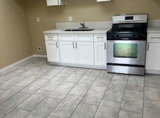 1321 W 96th St, Los Angeles, CA 90044