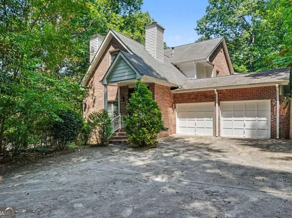 6415 River Chase Cir, Sandy Springs, GA 30328