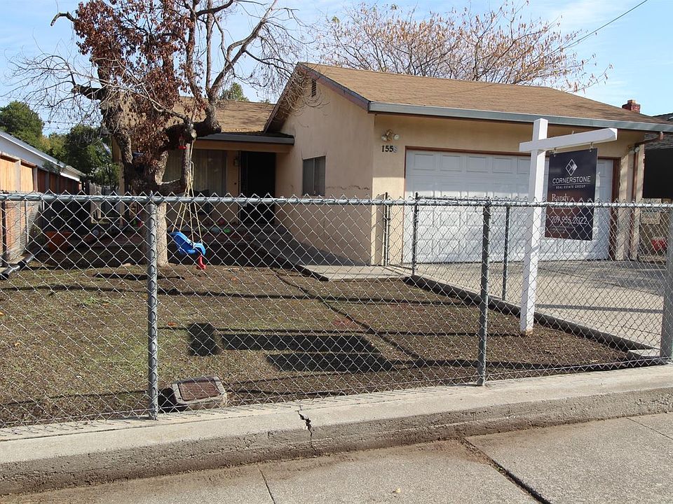 1st image of 1558 Hiawatha Ave
