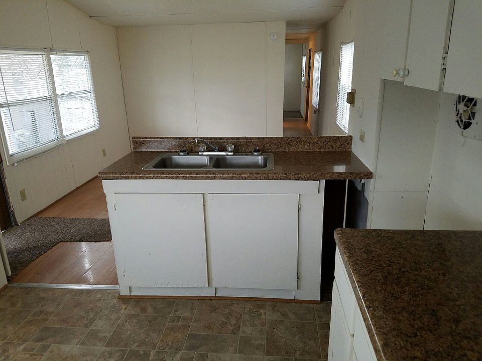 Kitchen/living room