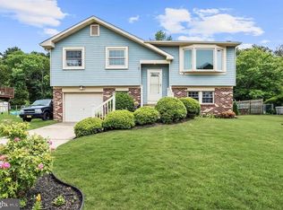 16 Franklin Ave, Berlin, NJ 08009