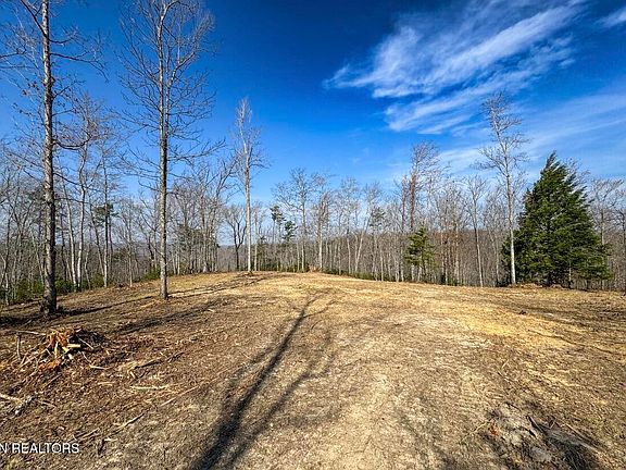 4th image of Clifty Creek Rd