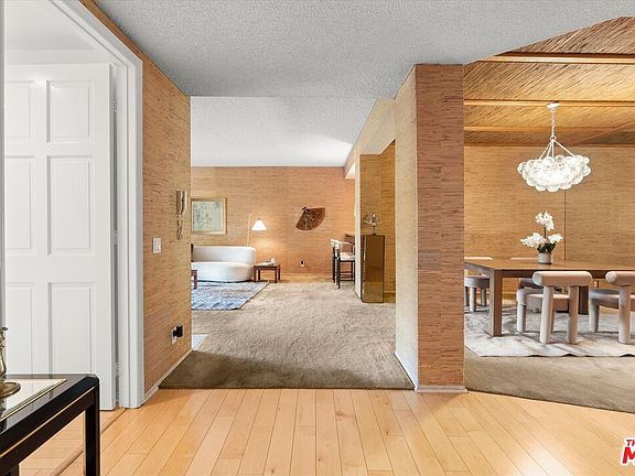 5th image of 4719 Park Encino Ln Unit 131