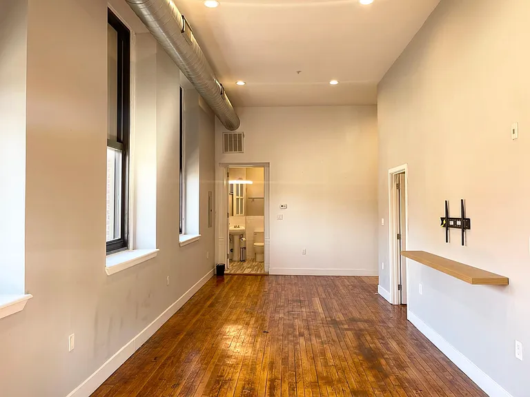 1515 S 17th St #316 — Photo 13