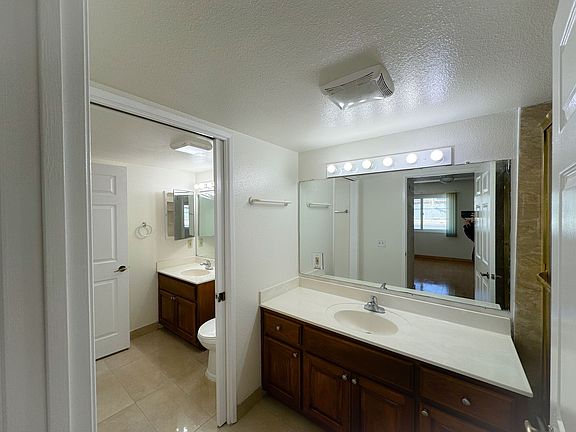 4th image of 4300 Beverly Glen Blvd APT 314