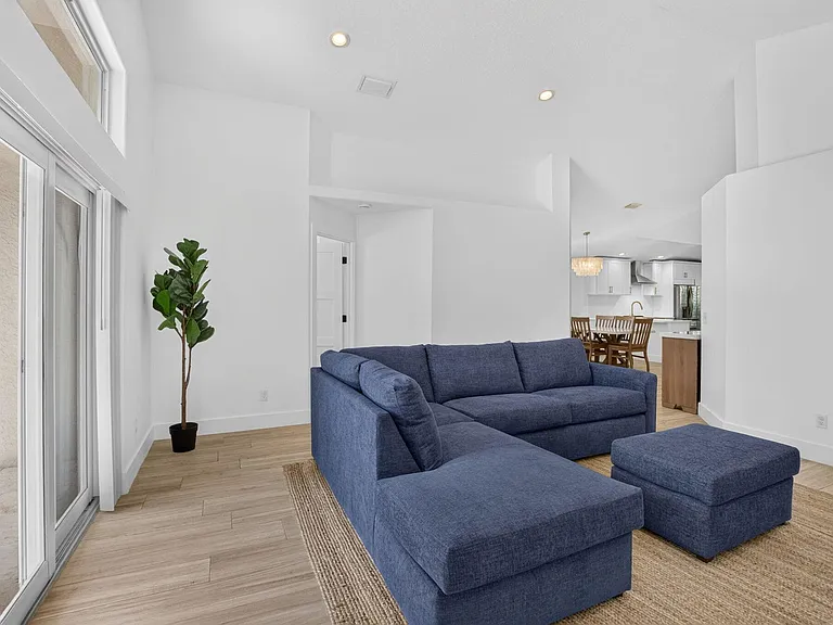 621 Anchor Point — Photo 40