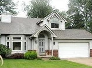 1287 Bay Ridge Ln, Highland, MI 48356