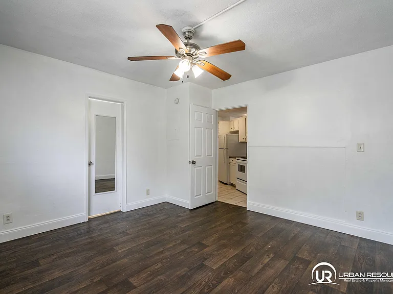 3049 NW 9th Ave #4 — Photo 9