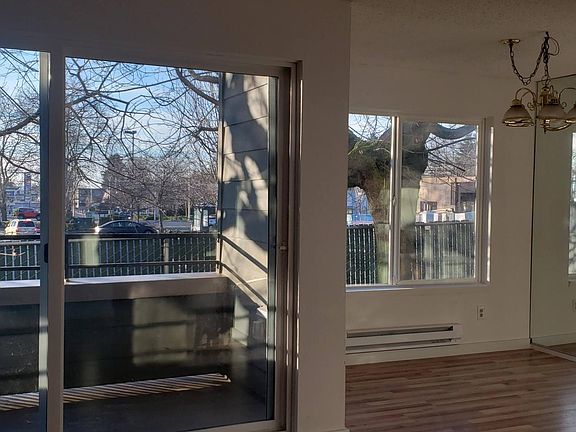 3rd image of 3233 NE 12th St