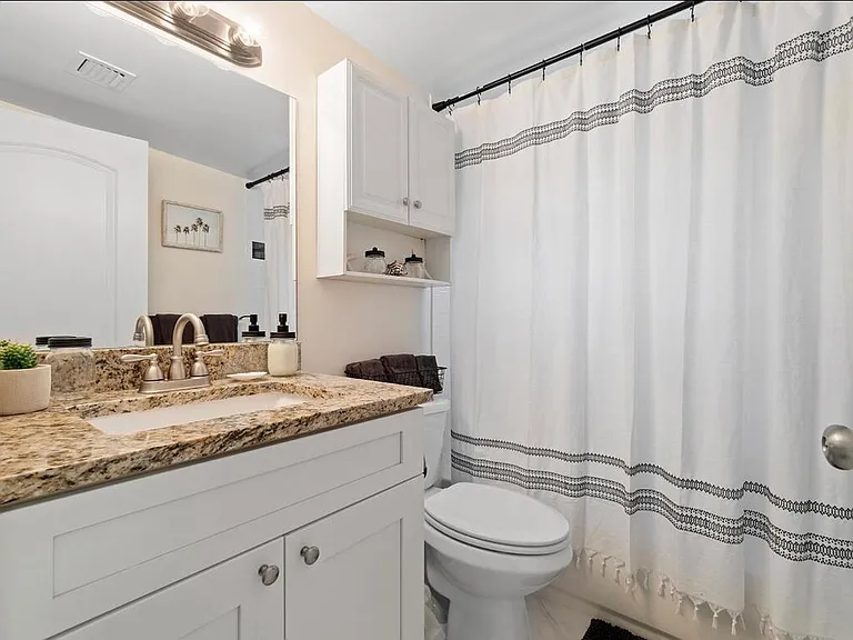 727 S Lake Dr — Photo 13