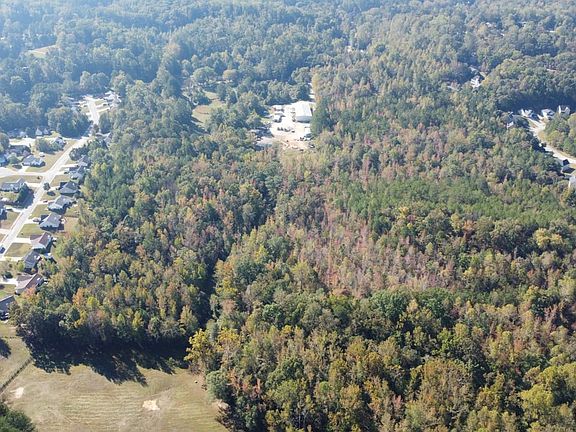 4th image of 322 Old Acworth Rd